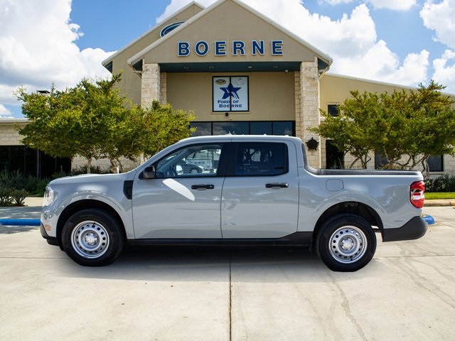 Used 2024 Ford Maverick - photo 2