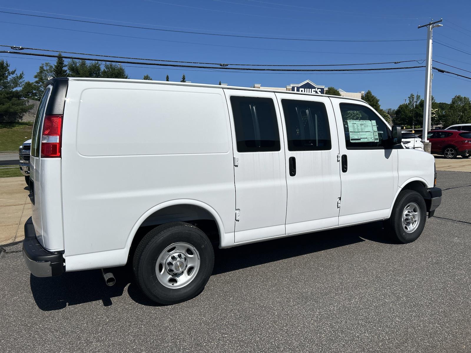 New 2025 Chevrolet Express 2500 - photo 2
