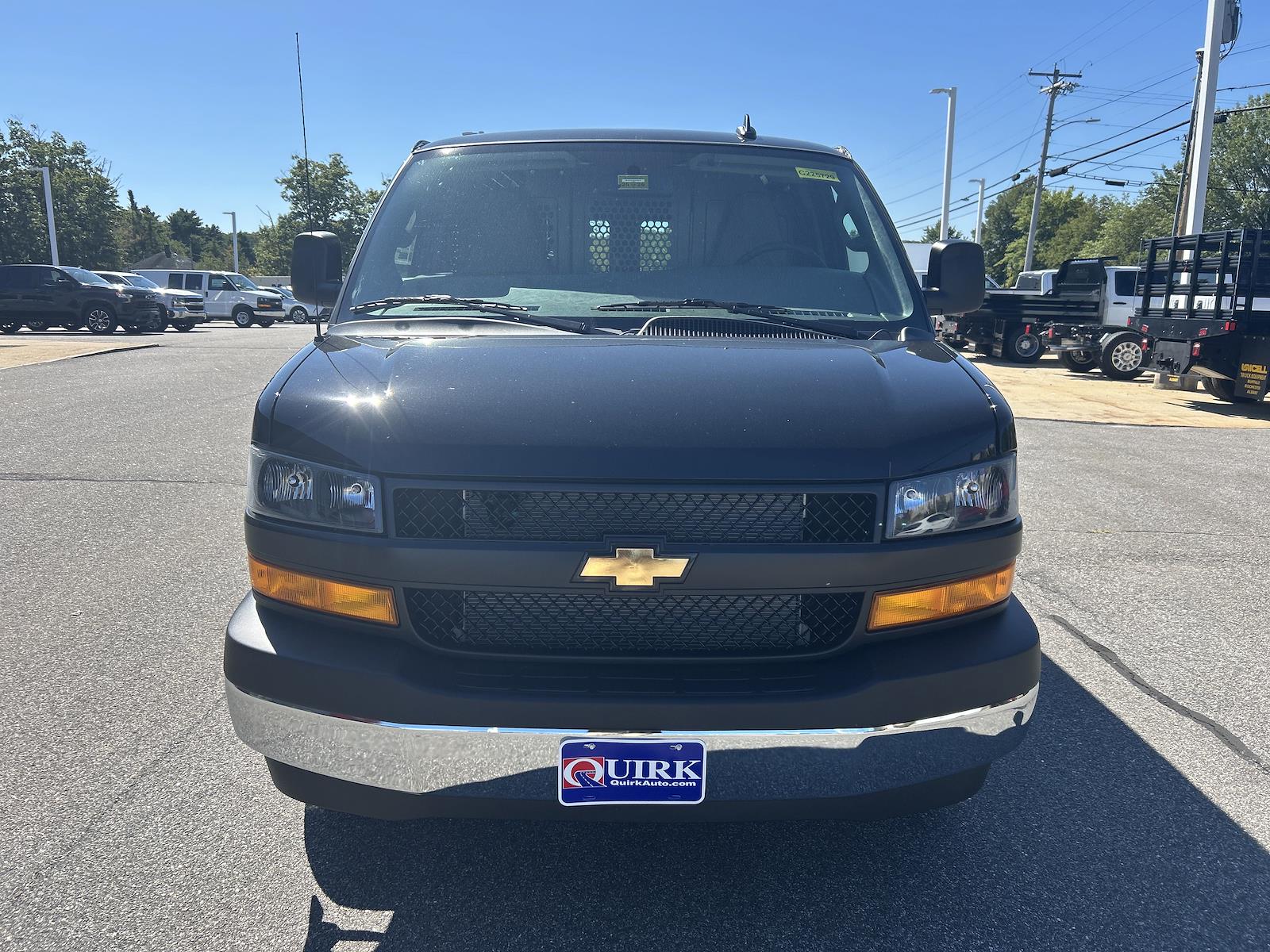 New 2025 Chevrolet Express 2500 Empty Cargo Van - photo 3