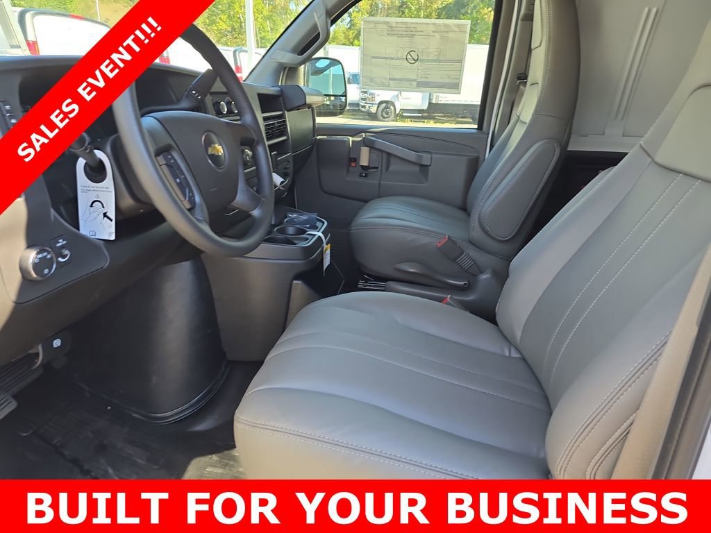 New 2025 Chevrolet Express 2500 Empty Cargo Van - photo 5