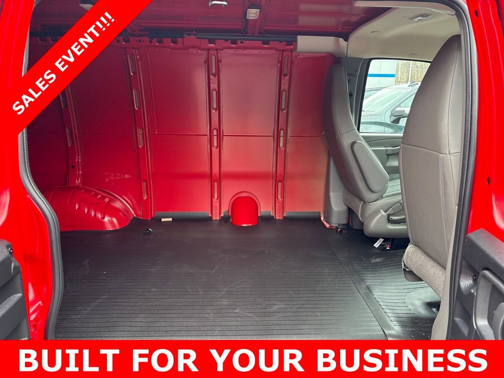 New 2026 Chevrolet Express 3500 Empty Cargo Van - photo 5