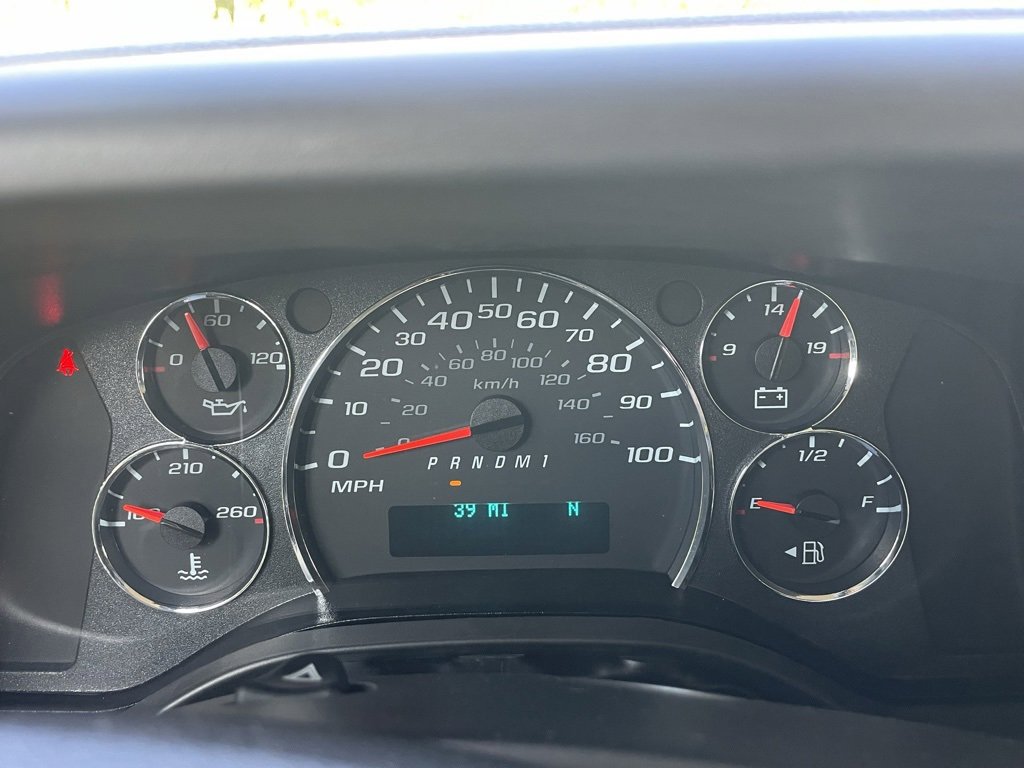 New 2025 Chevrolet Express 3500 Empty Cargo Van - photo 37