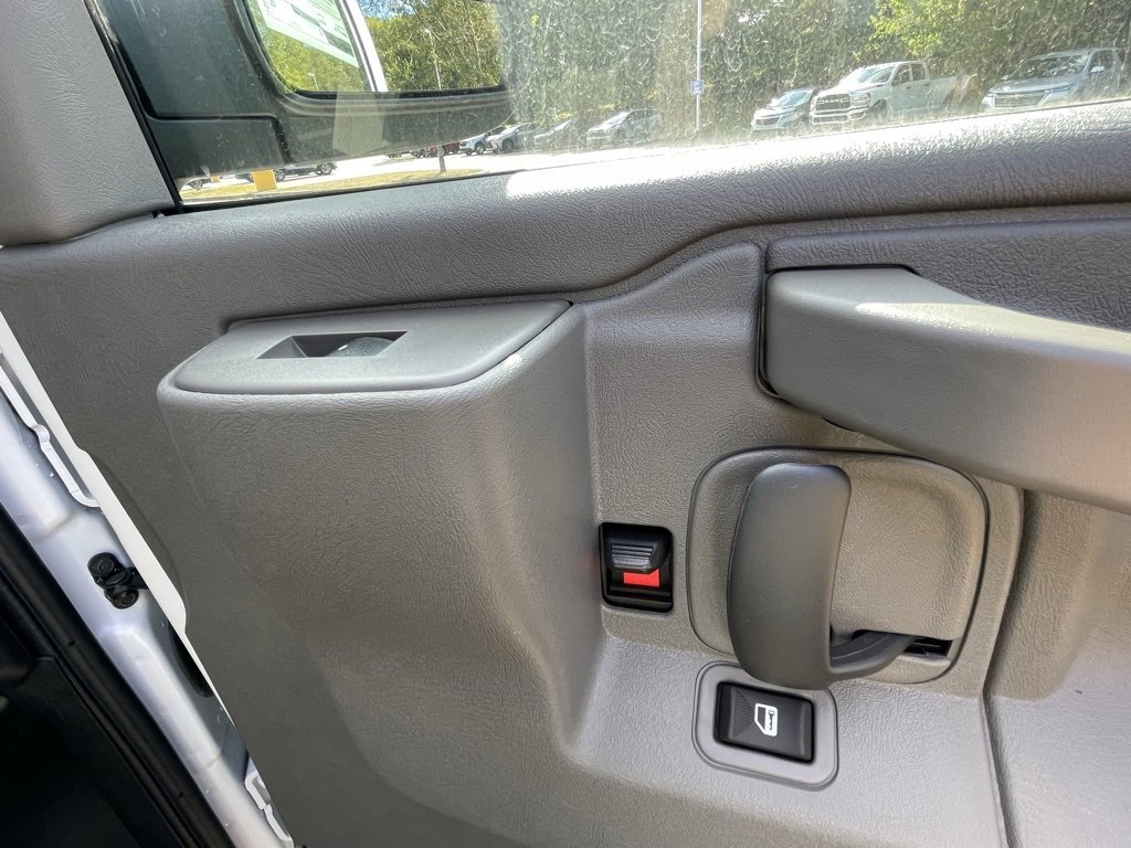 New 2025 Chevrolet Express 3500 Empty Cargo Van - photo 50