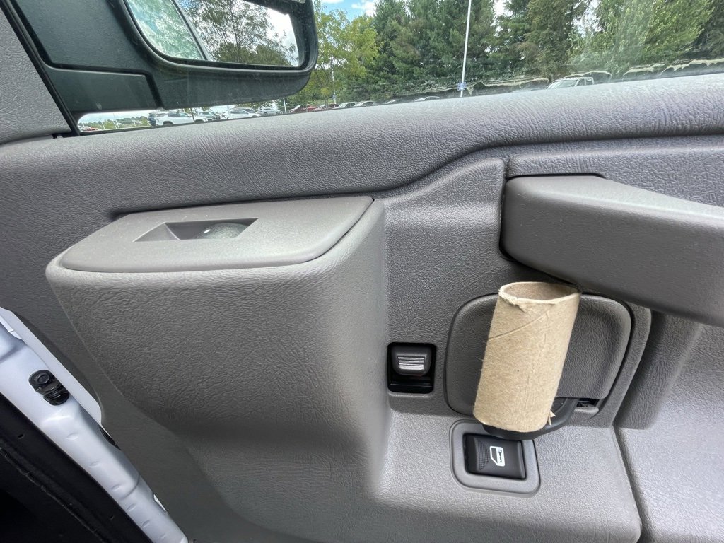 New 2025 Chevrolet Express 2500 Empty Cargo Van - photo 44