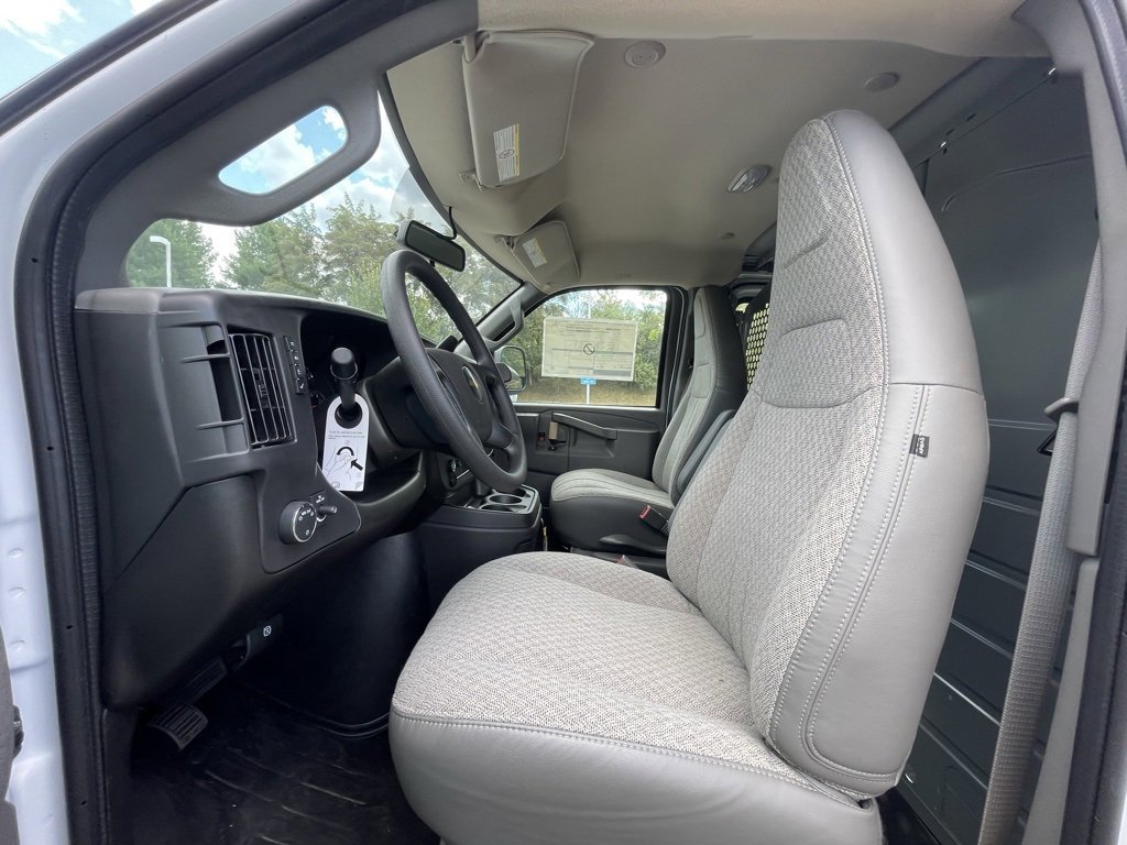 New 2025 Chevrolet Express 2500 Empty Cargo Van - photo 51