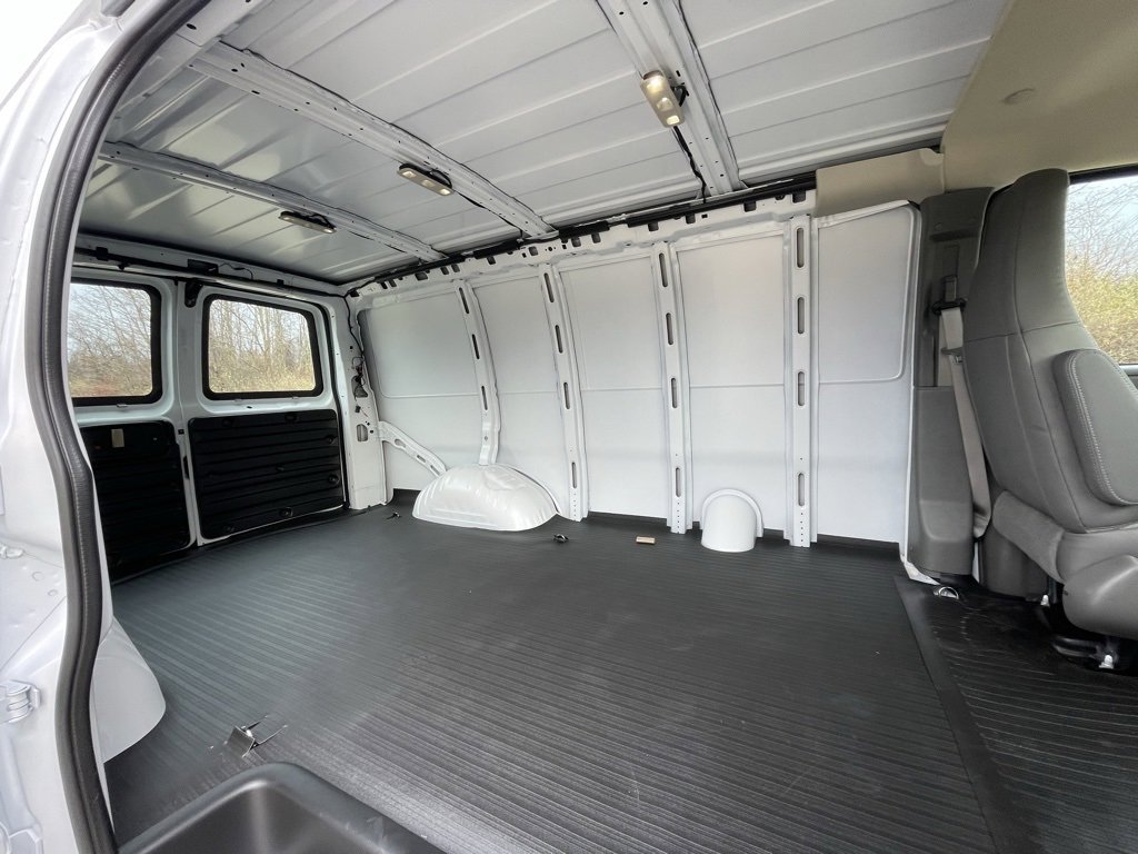 New 2025 Chevrolet Express 2500 Empty Cargo Van - photo 45
