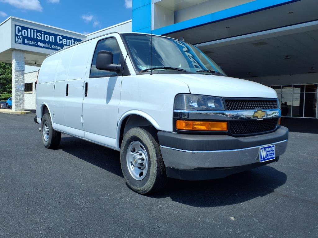 New 2025 Chevrolet Express 2500 - photo 2
