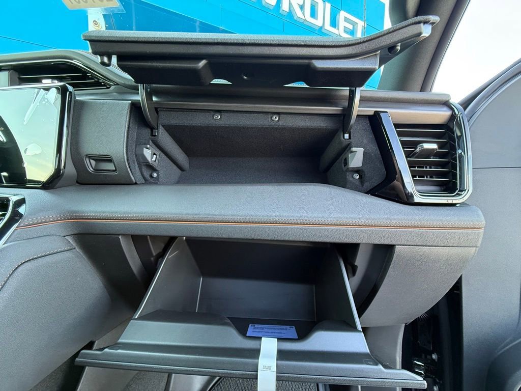 New 2026 GMC Sierra 2500 AT4 Crew Cab - photo 11