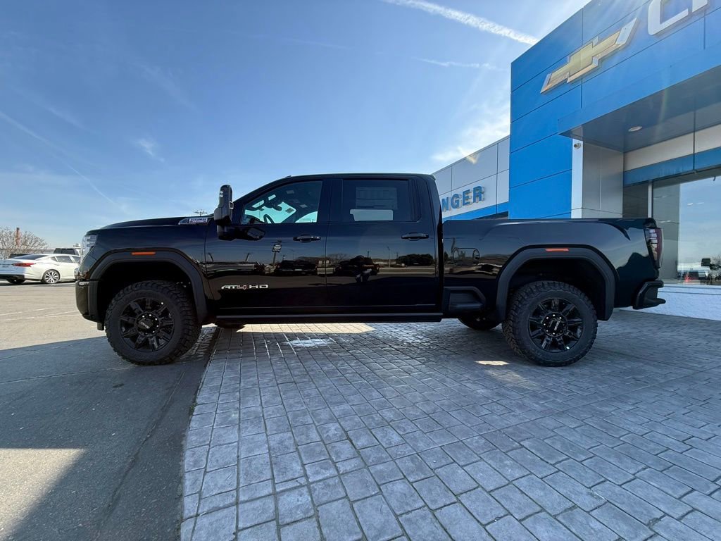 New 2026 GMC Sierra 2500 AT4 Crew Cab - photo 4
