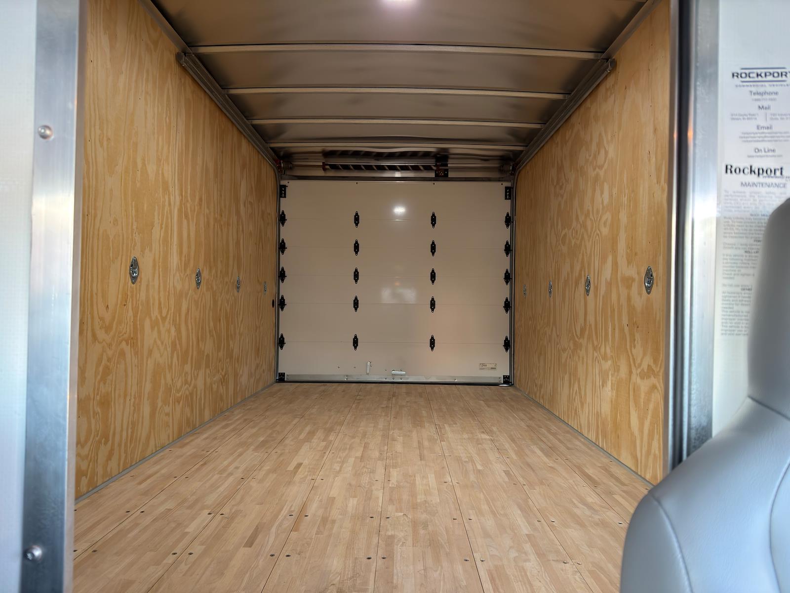 New 2026 Ford E-350 Cutaway - photo 9