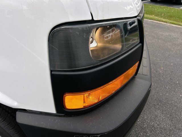 New 2025 GMC Savana 3500 Empty Cargo Van - photo 10