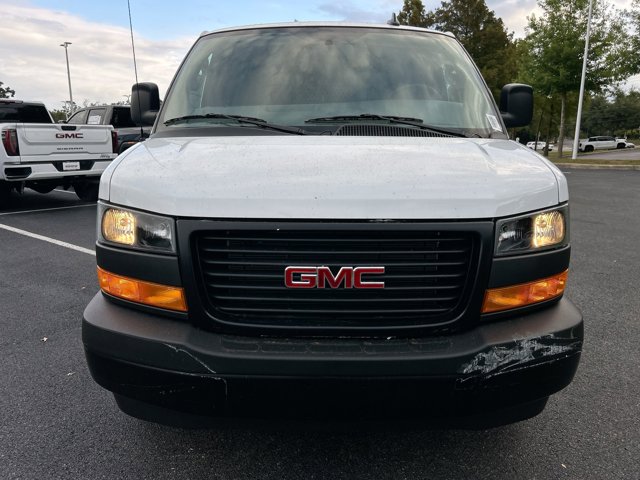 New 2025 GMC Savana 3500 Empty Cargo Van - photo 3