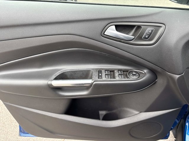 Used 2019 Ford Escape SE - photo 35