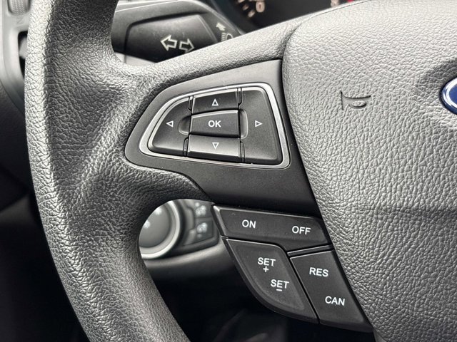 Used 2019 Ford Escape SE - photo 5