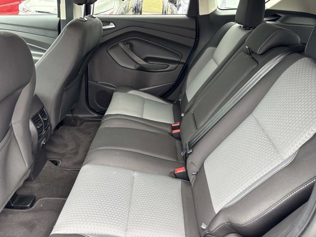 Used 2019 Ford Escape SE - photo 18