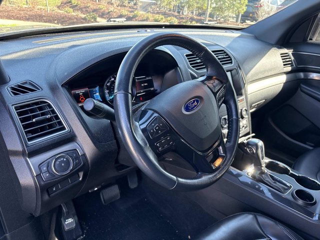 Used 2019 Ford Explorer XLT - photo 13
