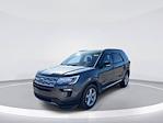 Used 2019 Ford Explorer XLT thumbnail 3
