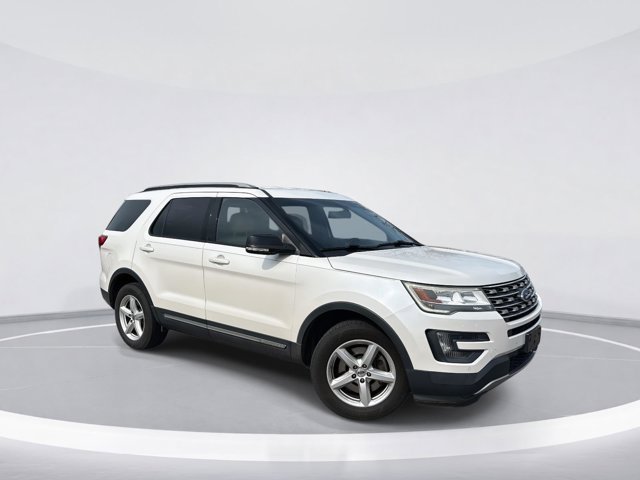 Used 2016 Ford Explorer - photo 1