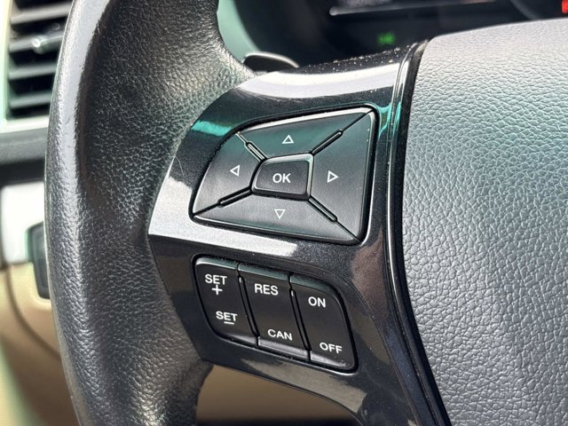 Used 2016 Ford Explorer XLT - photo 17