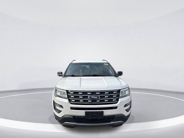 Used 2016 Ford Explorer - photo 2