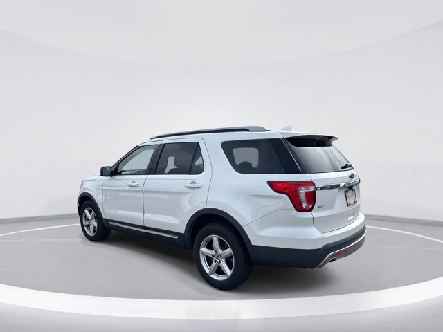 Used 2016 Ford Explorer XLT - photo 5