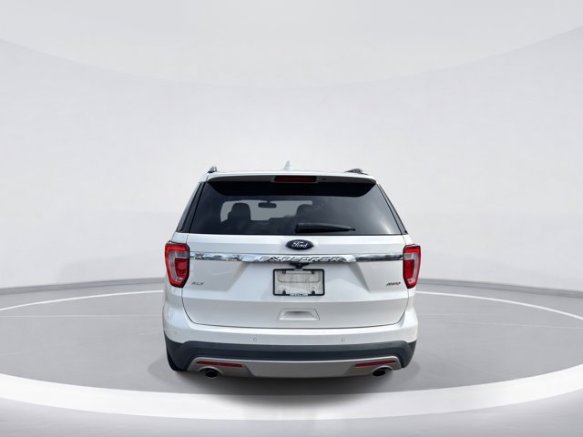 Used 2016 Ford Explorer XLT - photo 6