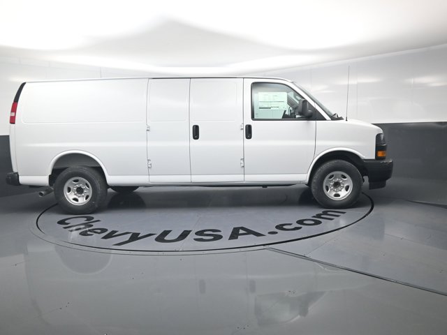 New 2026 Chevrolet Express 2500 Empty Cargo Van - photo 5