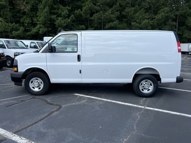 New 2025 Chevrolet Express 2500 Empty Cargo Van - photo 3