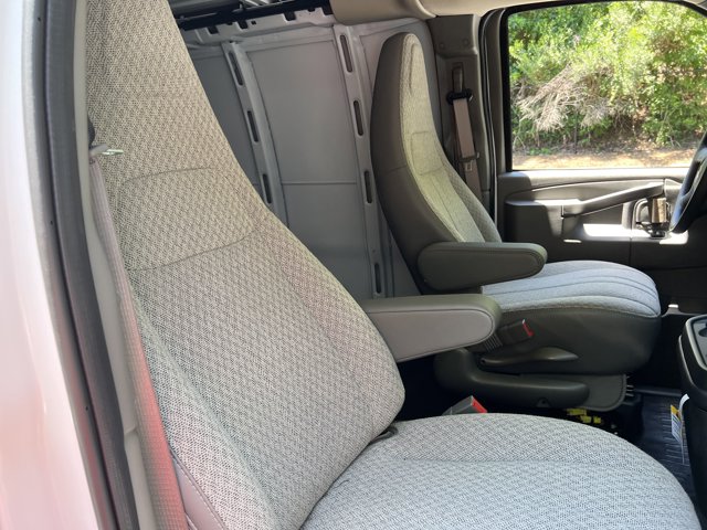 New 2025 Chevrolet Express 2500 Empty Cargo Van - photo 19