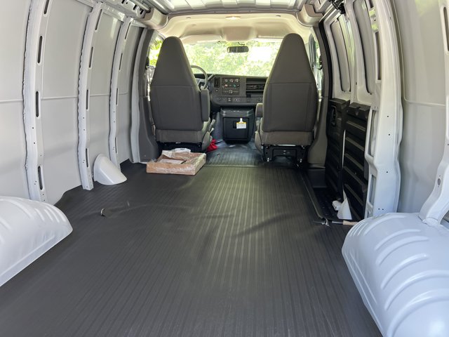New 2025 Chevrolet Express 2500 Empty Cargo Van - photo 32