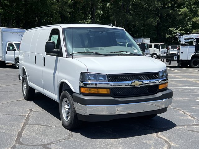 New 2025 Chevrolet Express 2500 - photo 1