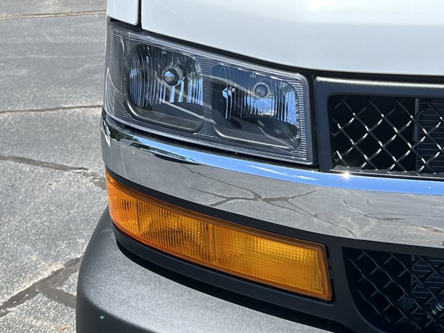 New 2025 Chevrolet Express 2500 Empty Cargo Van - photo 9