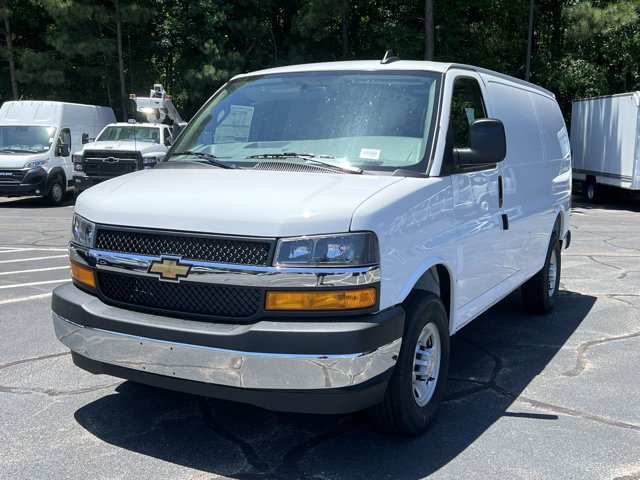 New 2025 Chevrolet Express 2500 Empty Cargo Van - photo 3