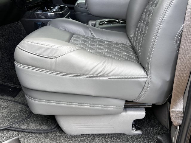 New 2025 Chevrolet Express 2500 Empty Cargo Van - photo 9