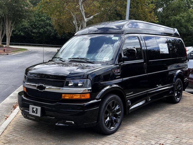 New 2025 Chevrolet Express 2500 Empty Cargo Van - photo 3