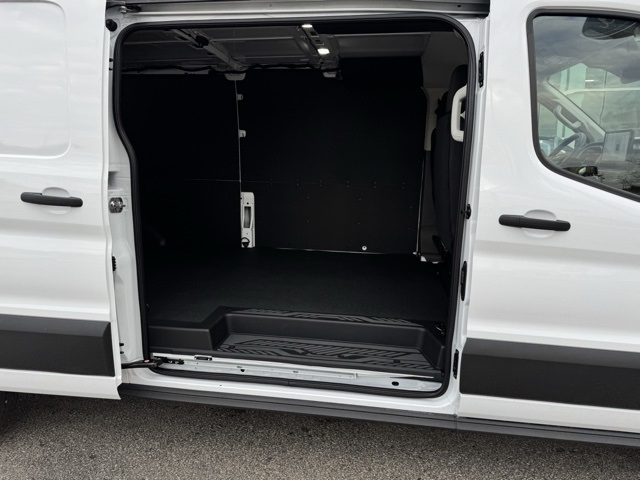 New 2026 Ford Transit 250 Low Roof Empty Cargo Van - photo 27