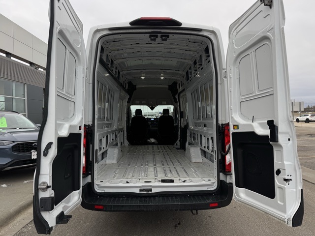 Used 2023 Ford Transit 250 High Roof Empty Cargo Van - photo 26