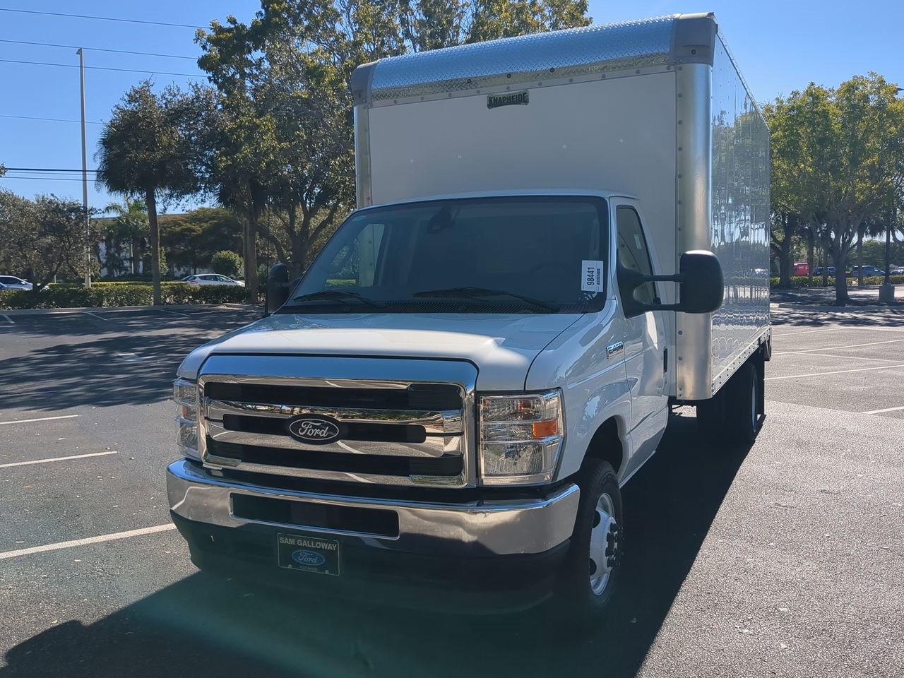 New 1996 Ford E-450 Cutaway - photo 8