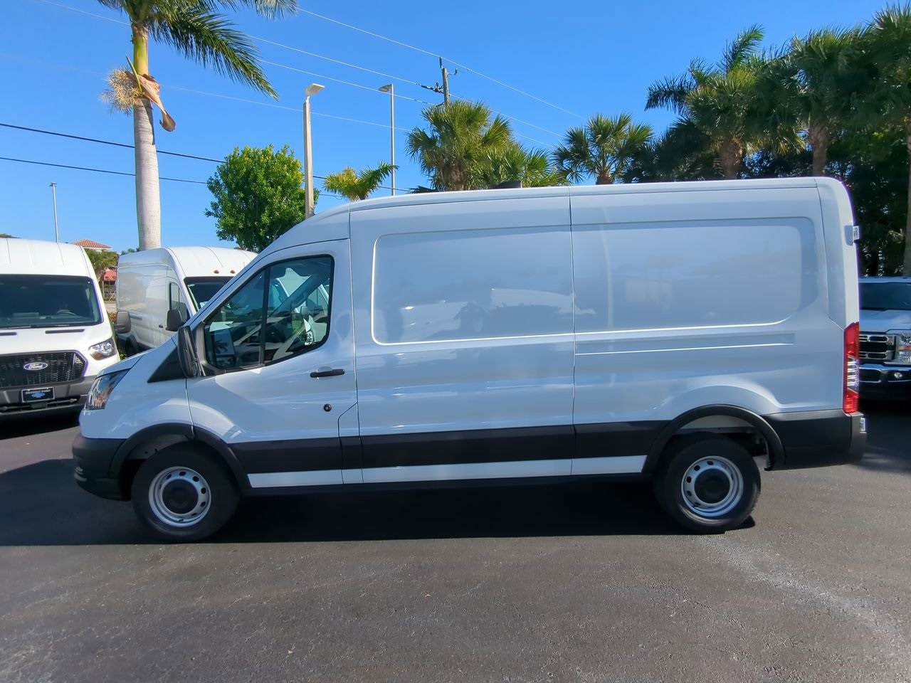 New 2026 Ford Transit 250 Medium Roof Empty Cargo Van - photo 5