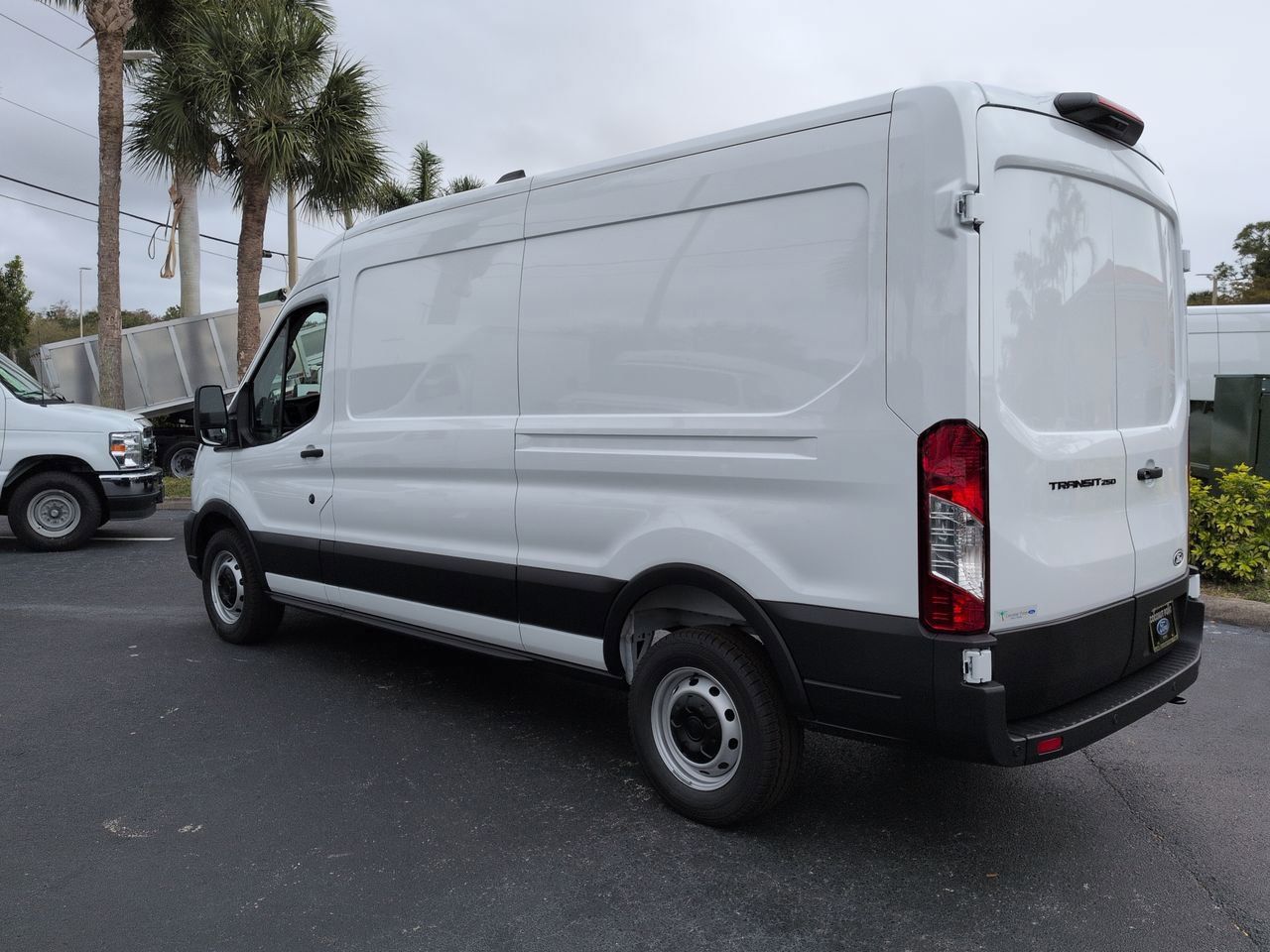 New 2026 Ford Transit 250 Medium Roof Empty Cargo Van - photo 5