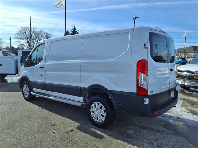 Used 2024 Ford Transit 250 - photo 2