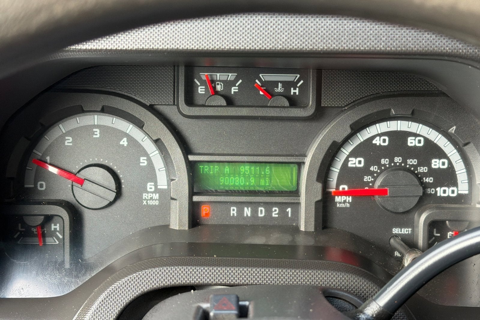 Used 2013 Ford E-350 Empty Cargo Van - photo 17