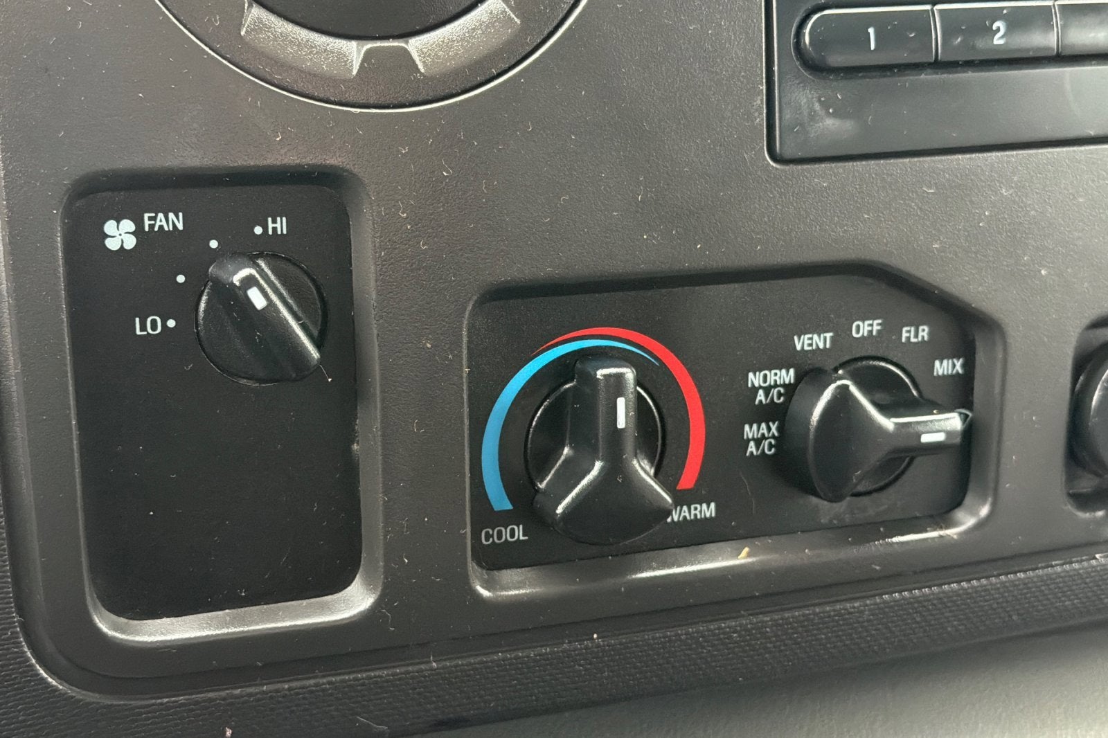 Used 2014 Ford E-150 Empty Cargo Van - photo 15