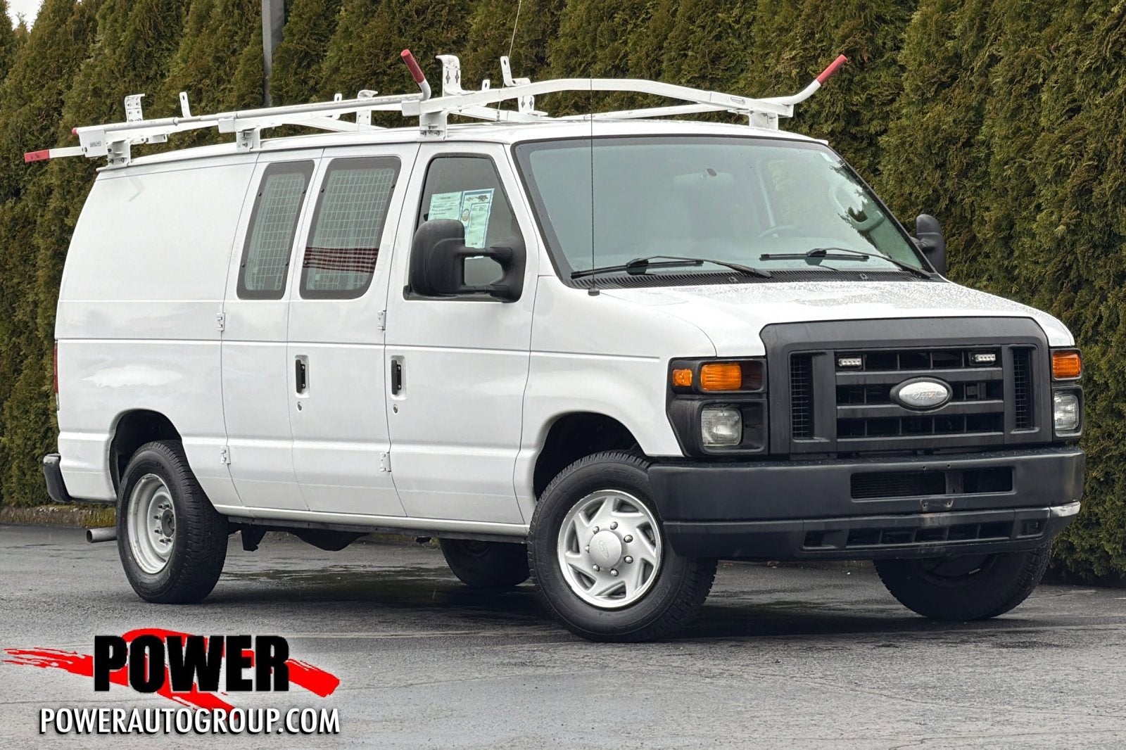 Used 2014 Ford E-150 - photo 1