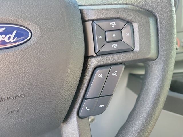 New 1996 Ford E-450 Cutaway - photo 16