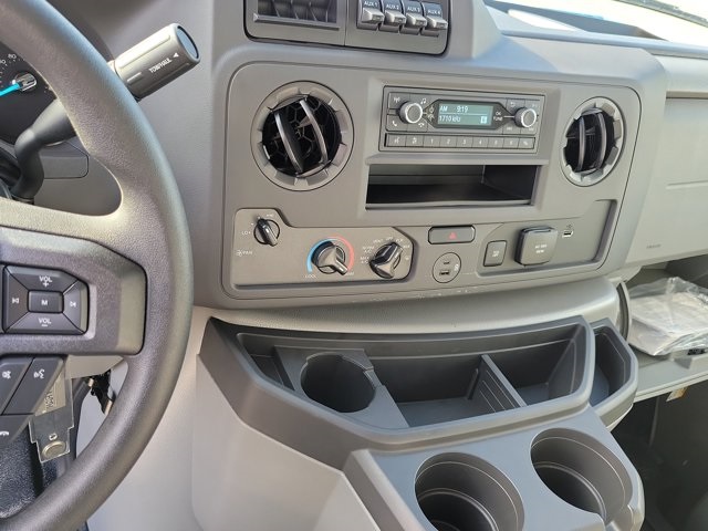 New 1996 Ford E-450 Cutaway - photo 20