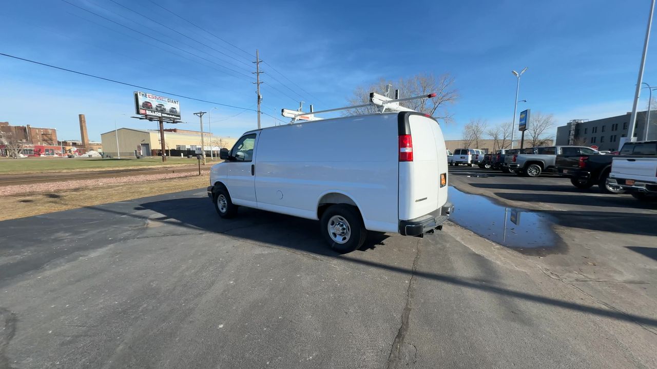 New 2025 Chevrolet Express 2500 Empty Cargo Van - photo 6