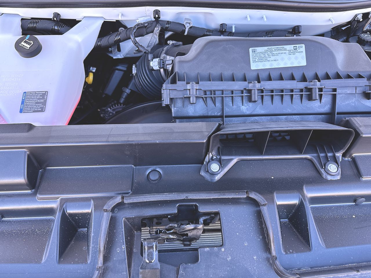 New 2025 Chevrolet Express 2500 Empty Cargo Van - photo 26