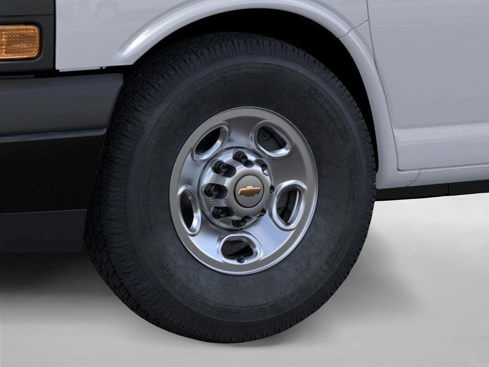 New 2025 Chevrolet Express 2500 Empty Cargo Van - photo 40