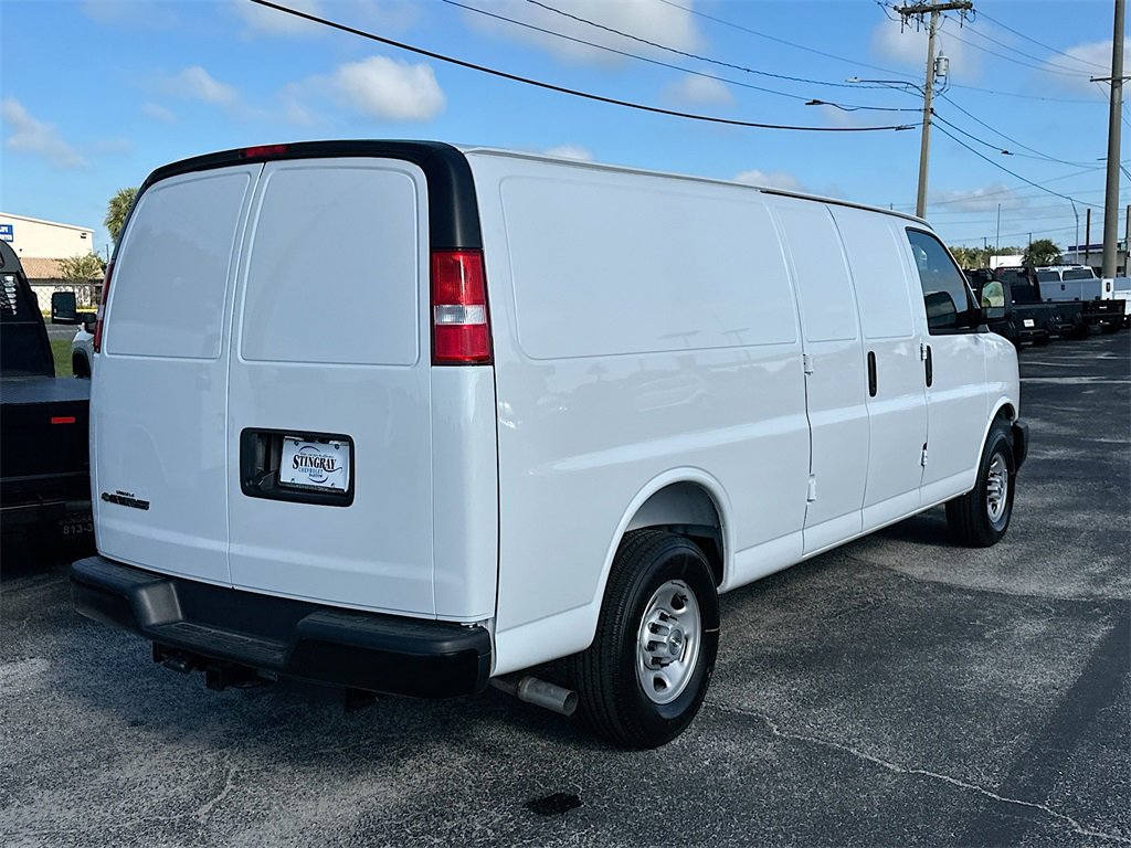 New 2025 Chevrolet Express 2500 Empty Cargo Van - photo 4